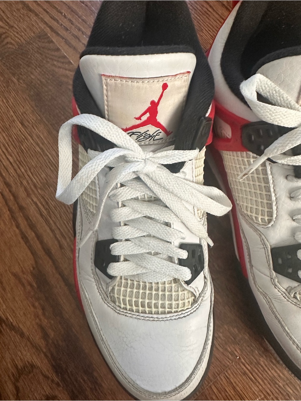 Air Jordan 4 Retro GS 'Red Cement' - youth 6.5 - Picture 3 of 14